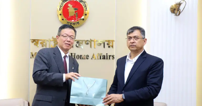 পুলিশ পুনর্গঠনে জাপানের সহযোগিতা চেয়েছেন স্বরাষ্ট্রমন্ত্রী